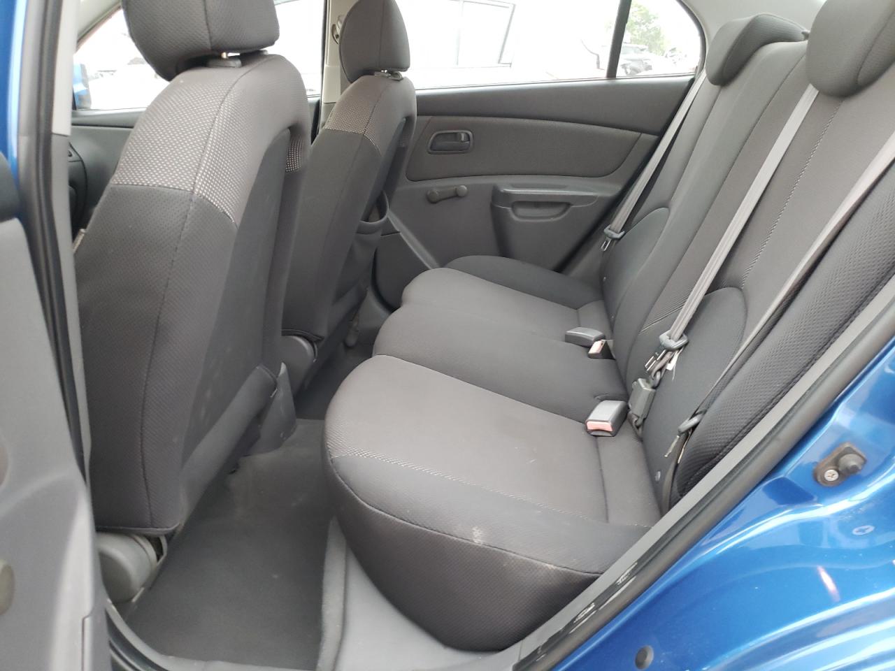 Photo 6 from auction – 2008 KIA RIO BASE with VIN KNADE123986305857