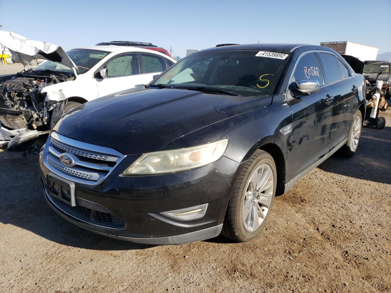 Photo 2 from auction – 2011 FORD TAURUS LIM with VIN 1FAHP2FW9BG111149