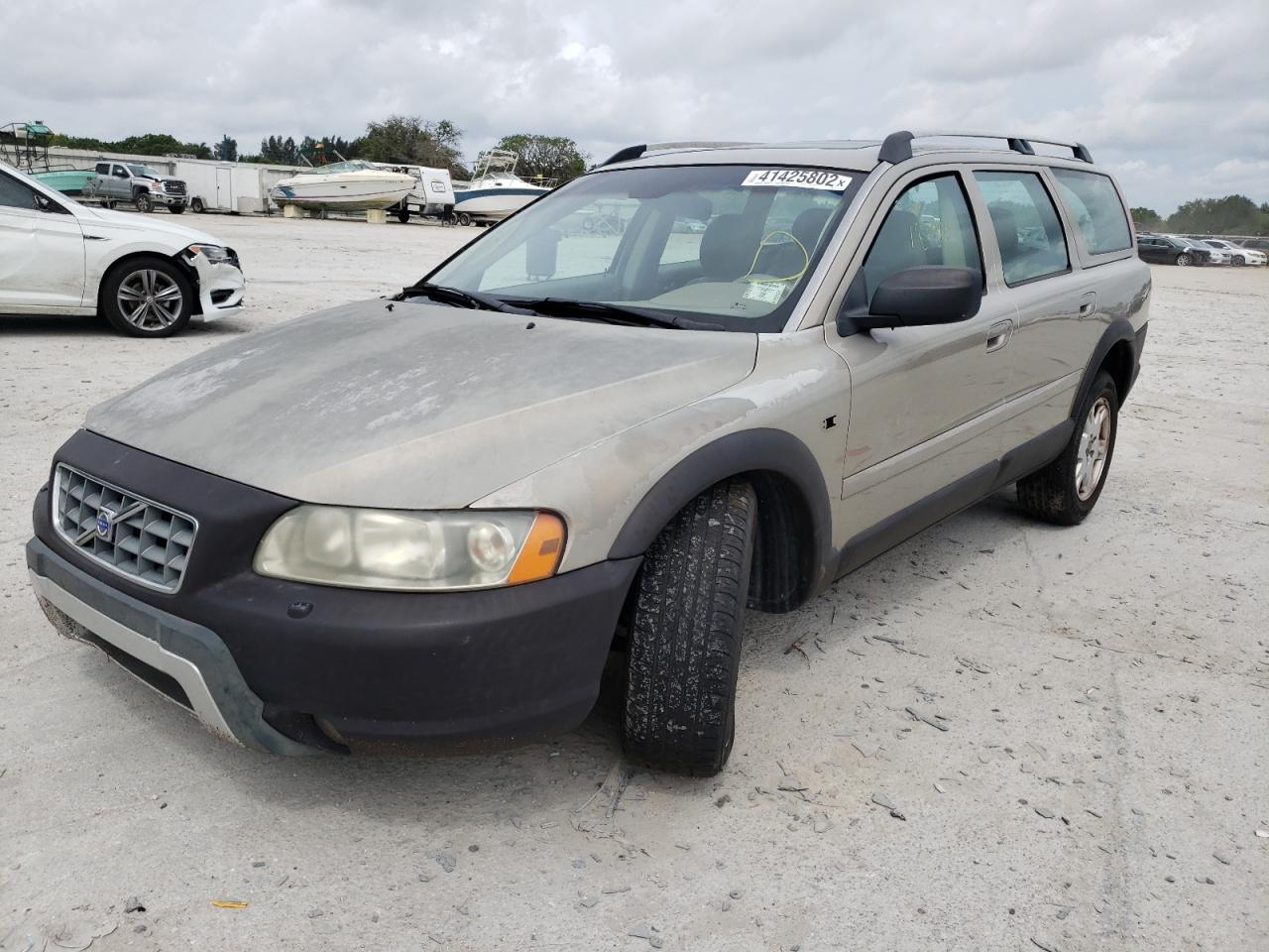 Photo 2 from auction – 2005 VOLVO XC70 with VIN YV1SZ592251193084