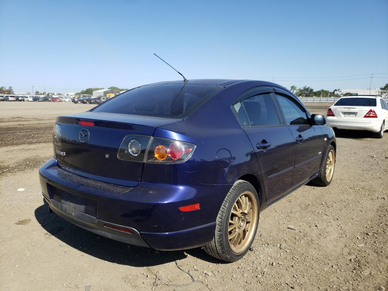 Photo 4 from auction – 2006 MAZDA 3 S with VIN JM1BK324161424648