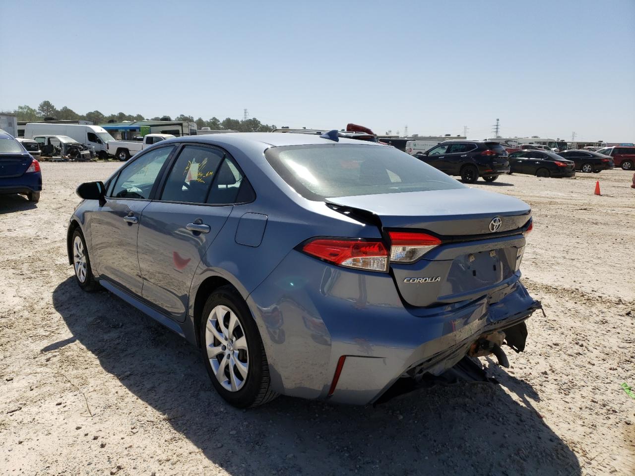 Photo 3 from auction – 2020 TOYOTA COROLLA LE with VIN 5YFEPRAE1LP100747
