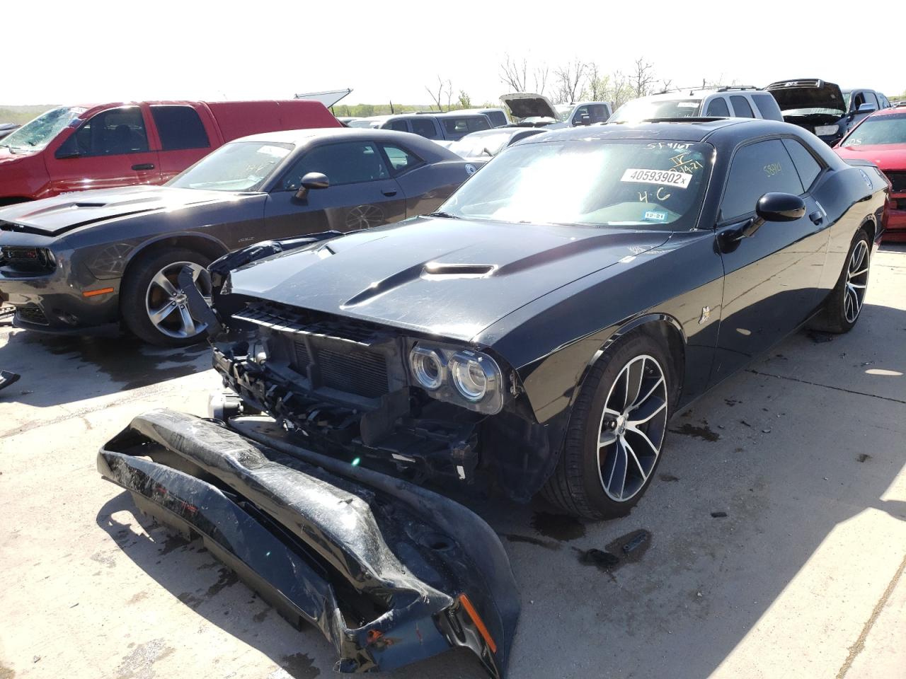 Photo 2 from auction – 2016 DODGE CHALLENGER with VIN 2C3CDZFJ3GH131147