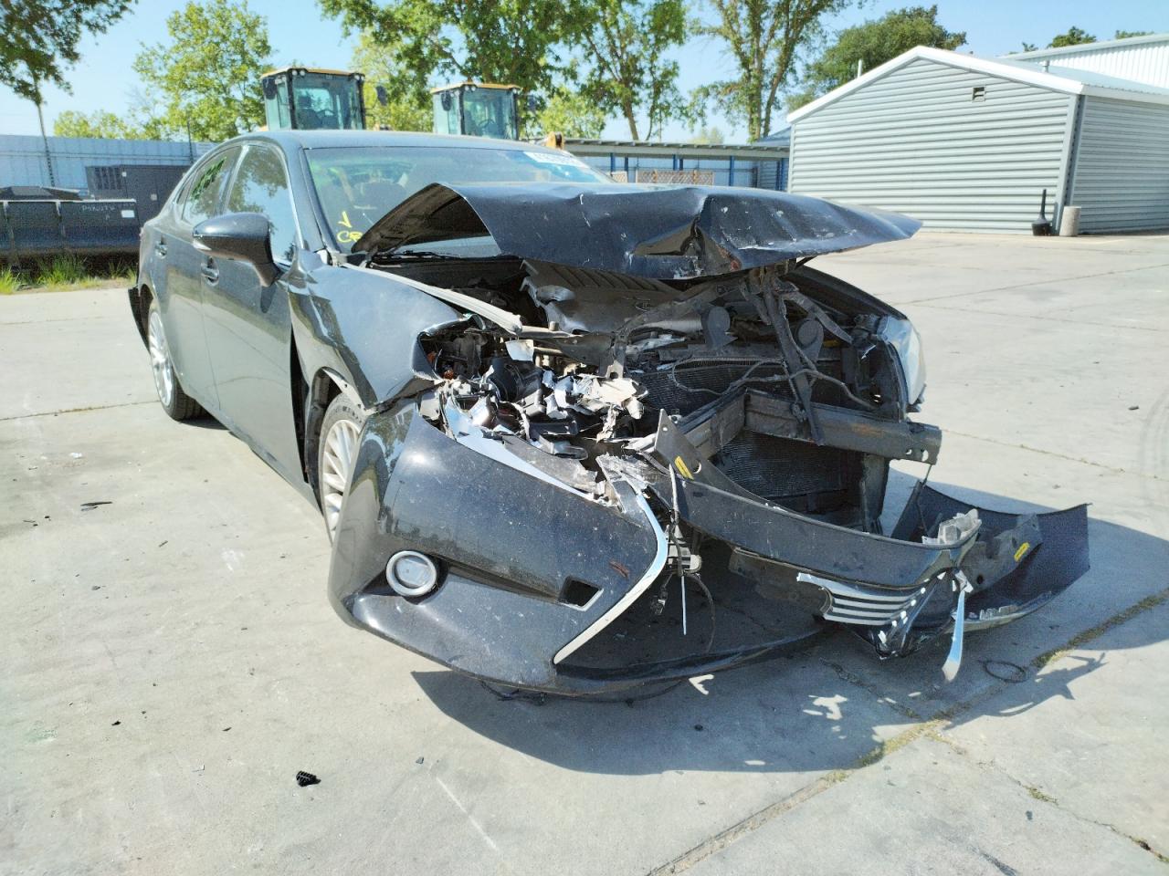 LEXUS ES 350 2014 with VIN JTHBK1GG2E2109162 - Photo from auction