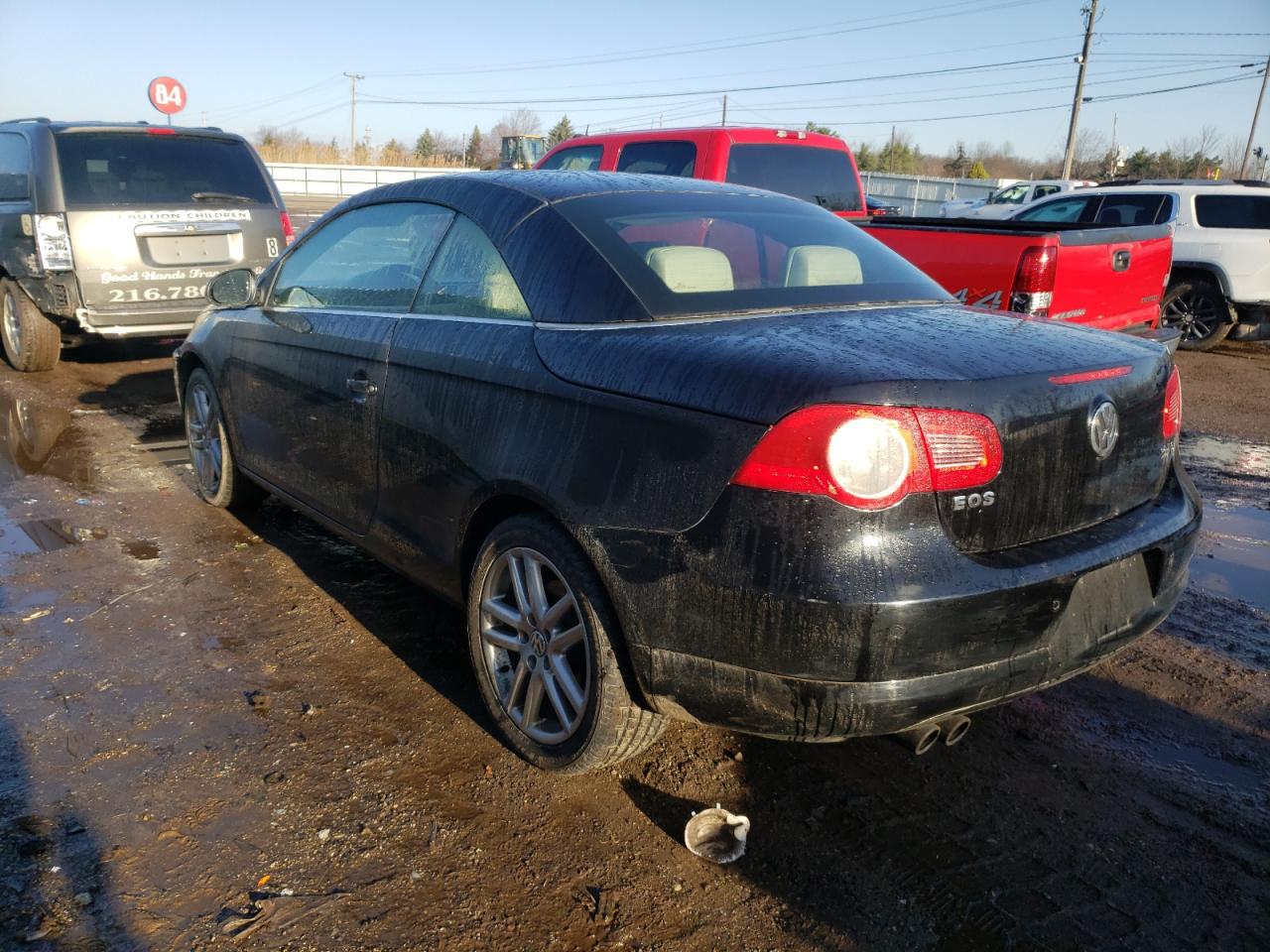 Photo 3 from auction – 2008 VOLKSWAGEN EOS LUX with VIN WVWFA71F38V014069