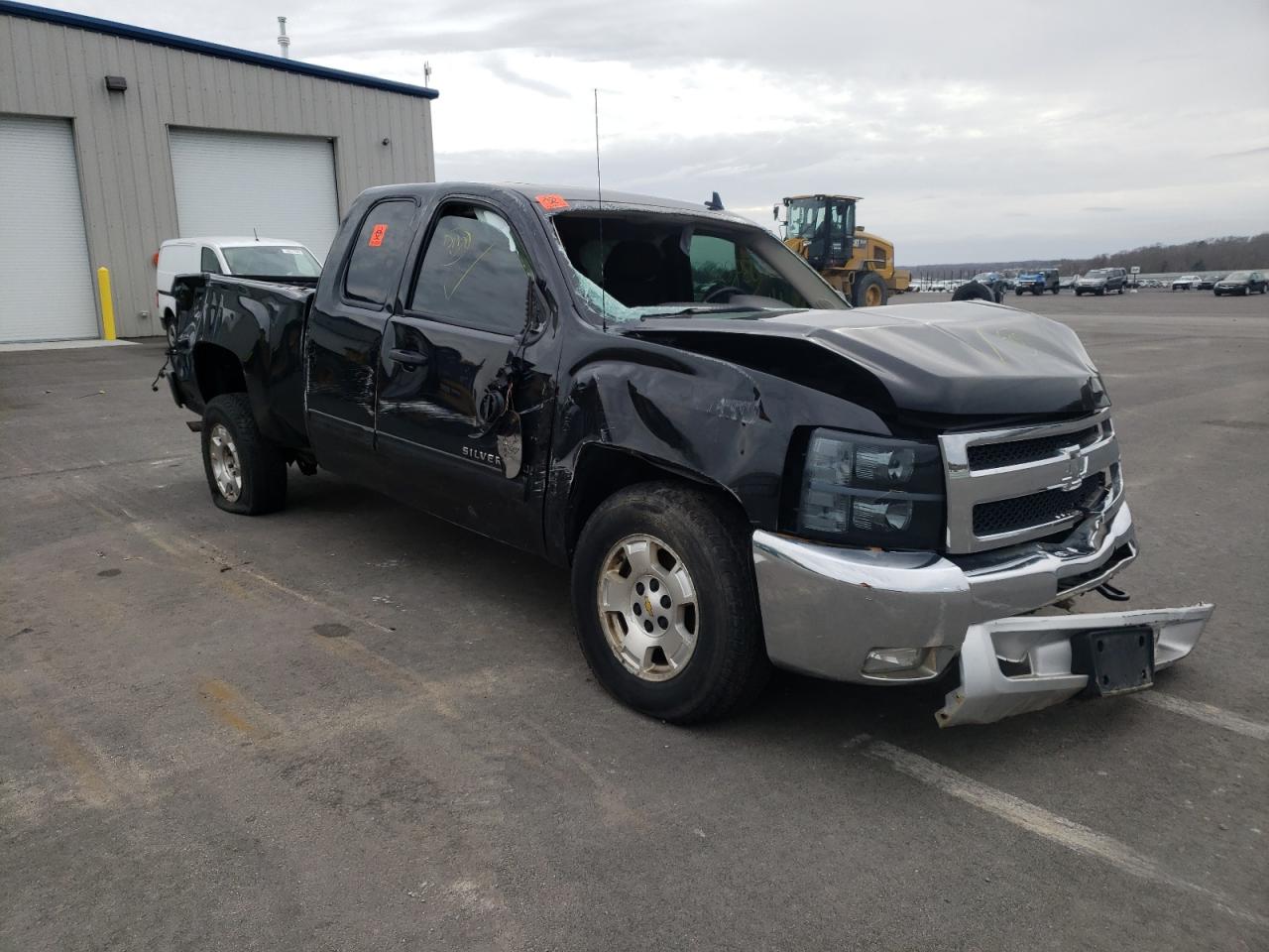 CHEVROLET SILVRK1500 2012 with VIN 1GCRKSE71CZ247191 - Photo from auction