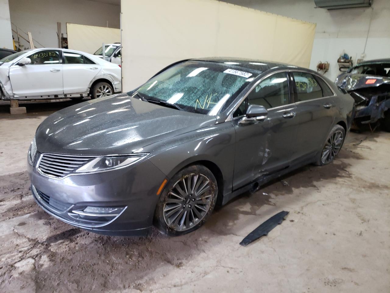 Photo 2 from auction – 2016 LINCOLN MKZ with VIN 3LN6L2J94GR601721