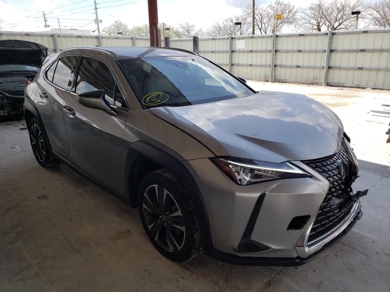 LEXUS UX 200 2021 with VIN JTHX3JBH2M2041415 - Photo from auction