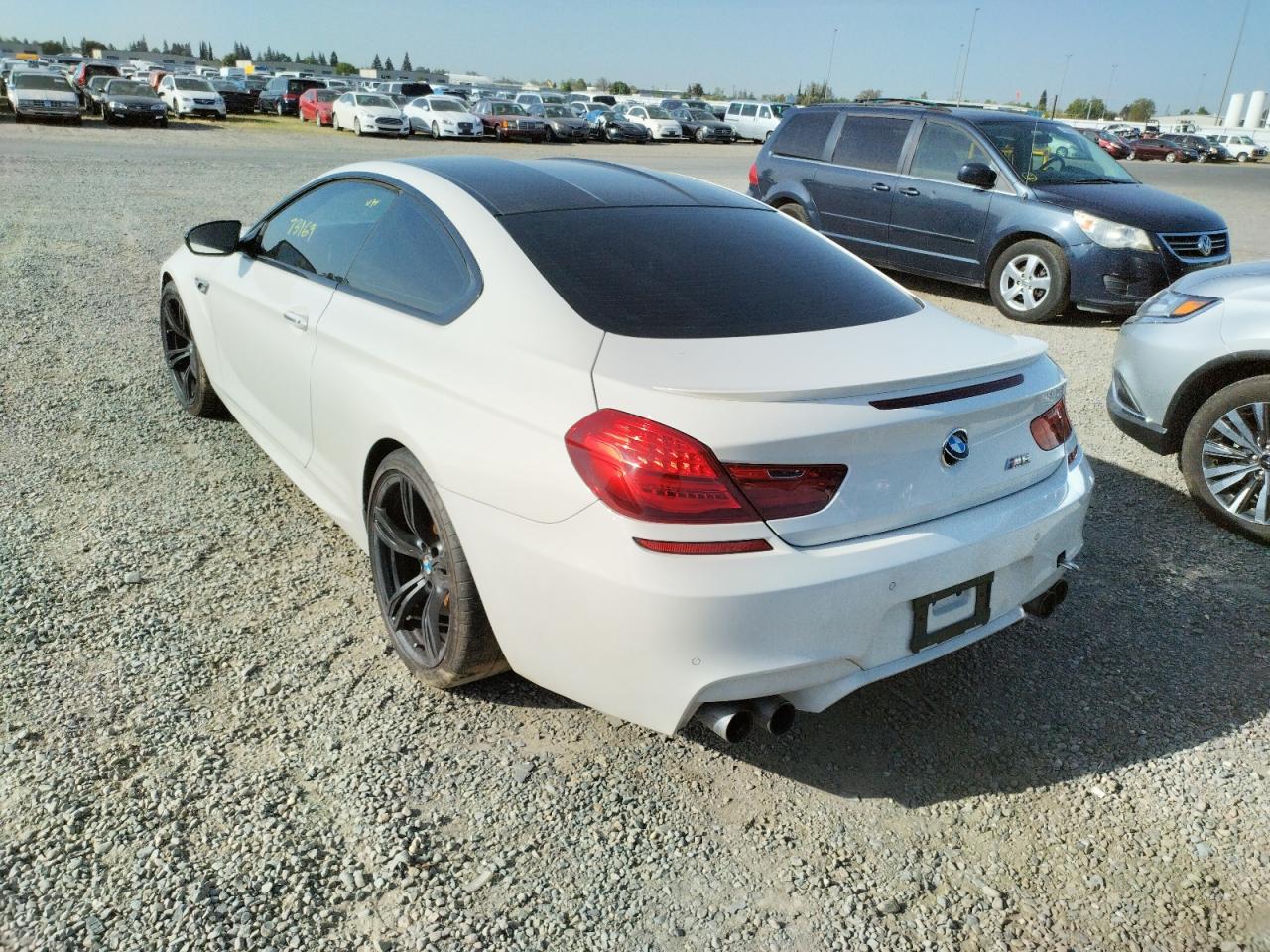 Photo 3 from auction – 2017 BMW M6 with VIN WBS6J9C54HD934758