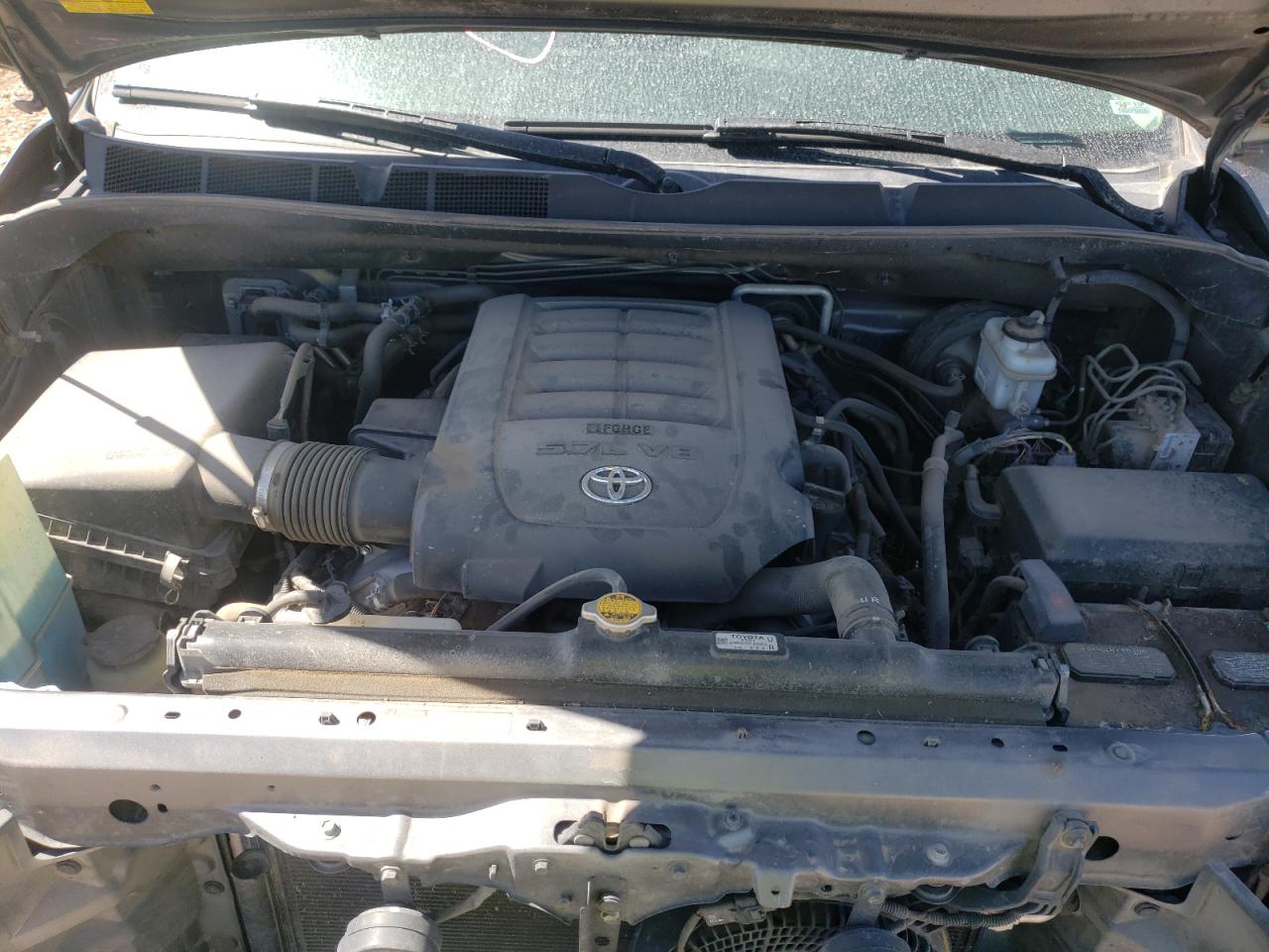 Photo 7 from auction – 2011 TOYOTA SEQUOIA PL with VIN 5TDDY5G19BS048795