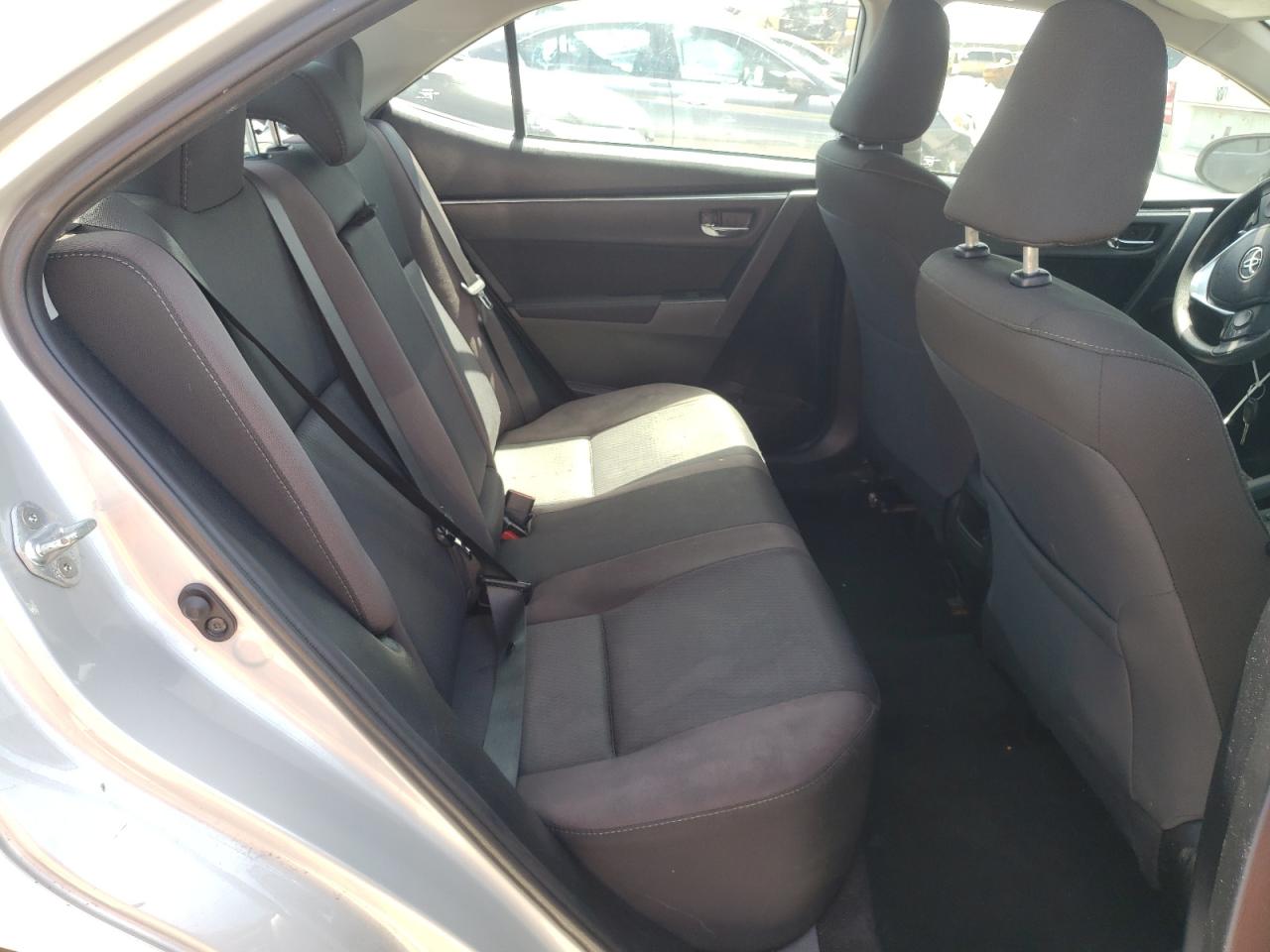 Photo 6 from auction – 2018 TOYOTA COROLLA L with VIN 5YFBURHE5JP832524