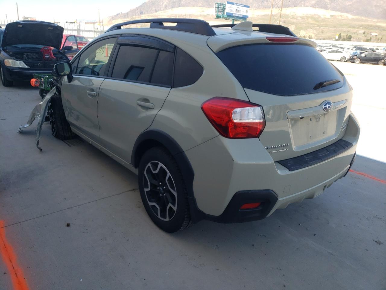 Photo 3 from auction – 2016 SUBARU CROSSTREK with VIN JF2GPAKC8GH290623