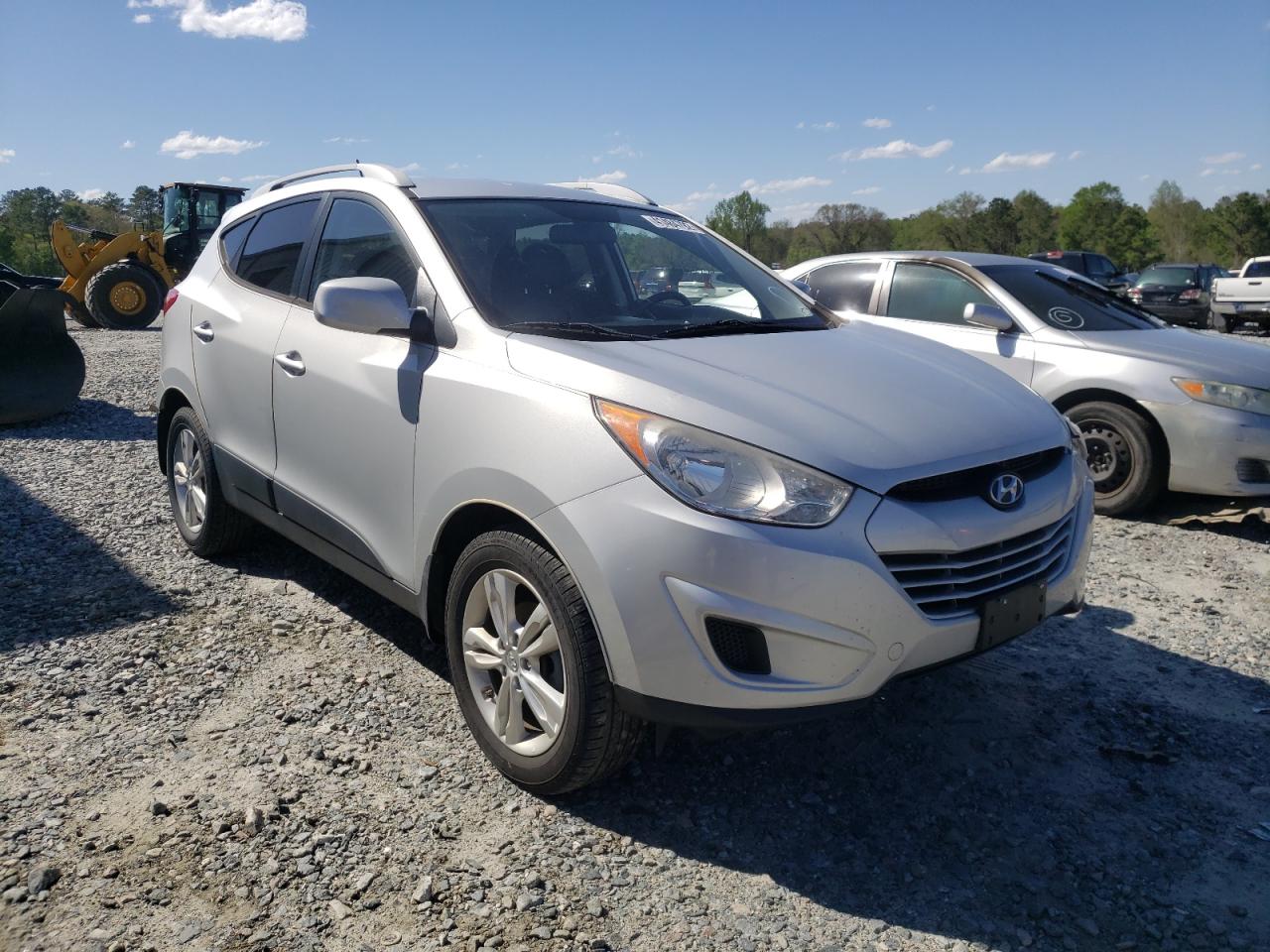 Photo 1 from auction – 2011 HYUNDAI TUCSON GLS with VIN KM8JU3AC6BU274569