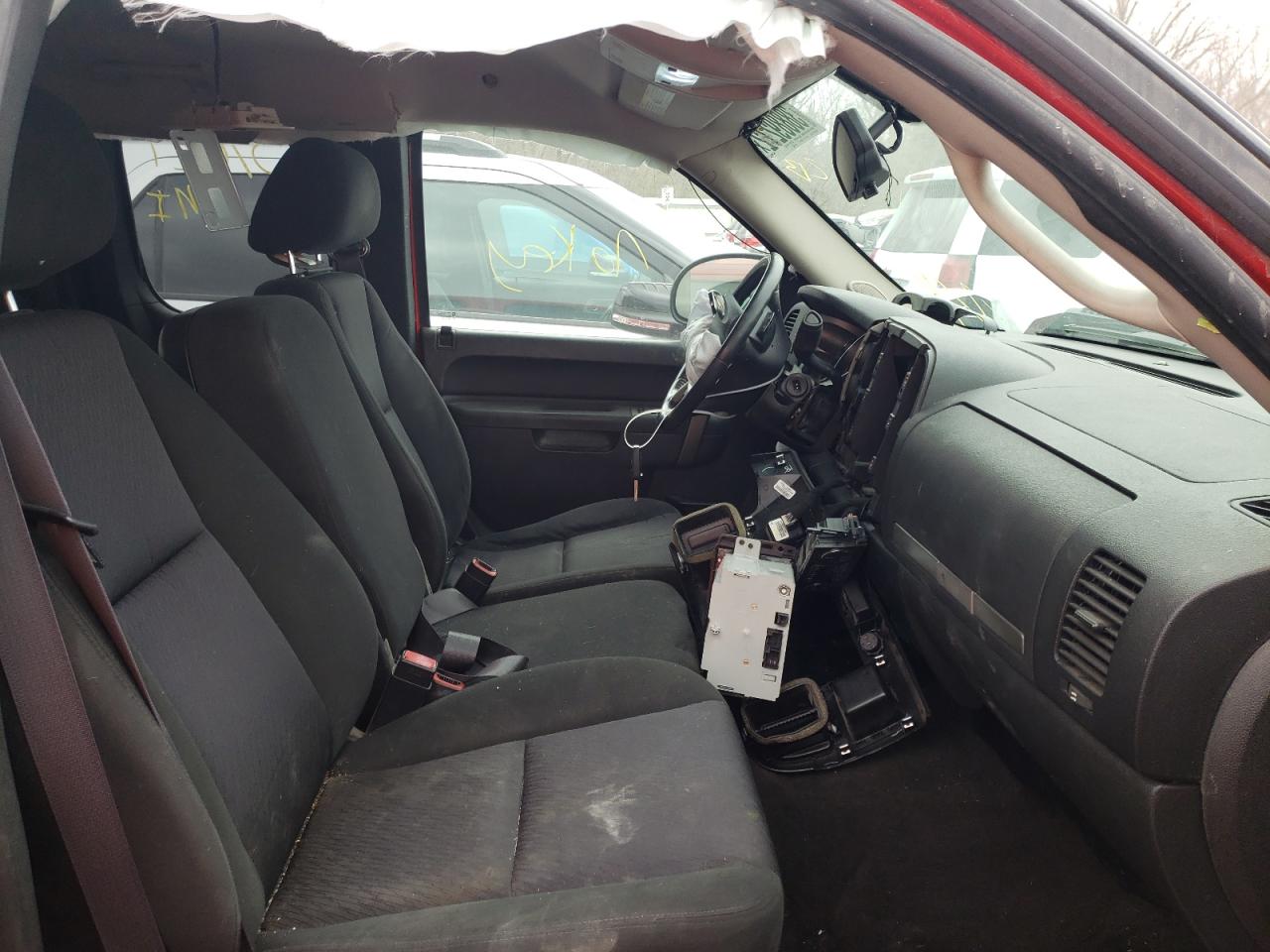 Photo 5 from auction – 2011 CHEVROLET SILVERADO with VIN 1GCRKSE36BZ195438