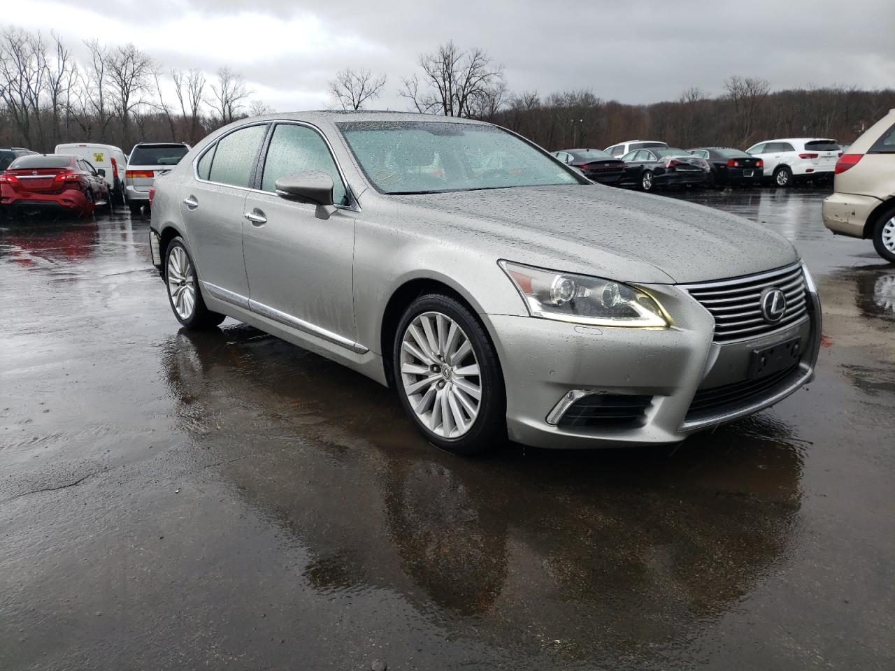 LEXUS LS 460 2017 with VIN JTHCL5EF8H5027801 - Photo from auction