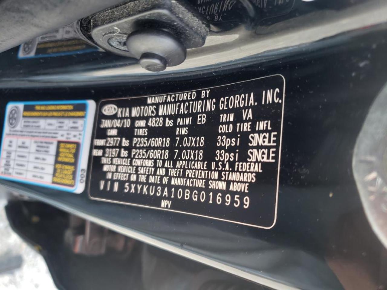 Photo 10 from auction – 2011 KIA SORENTO EX with VIN 5XYKU3A10BG016959