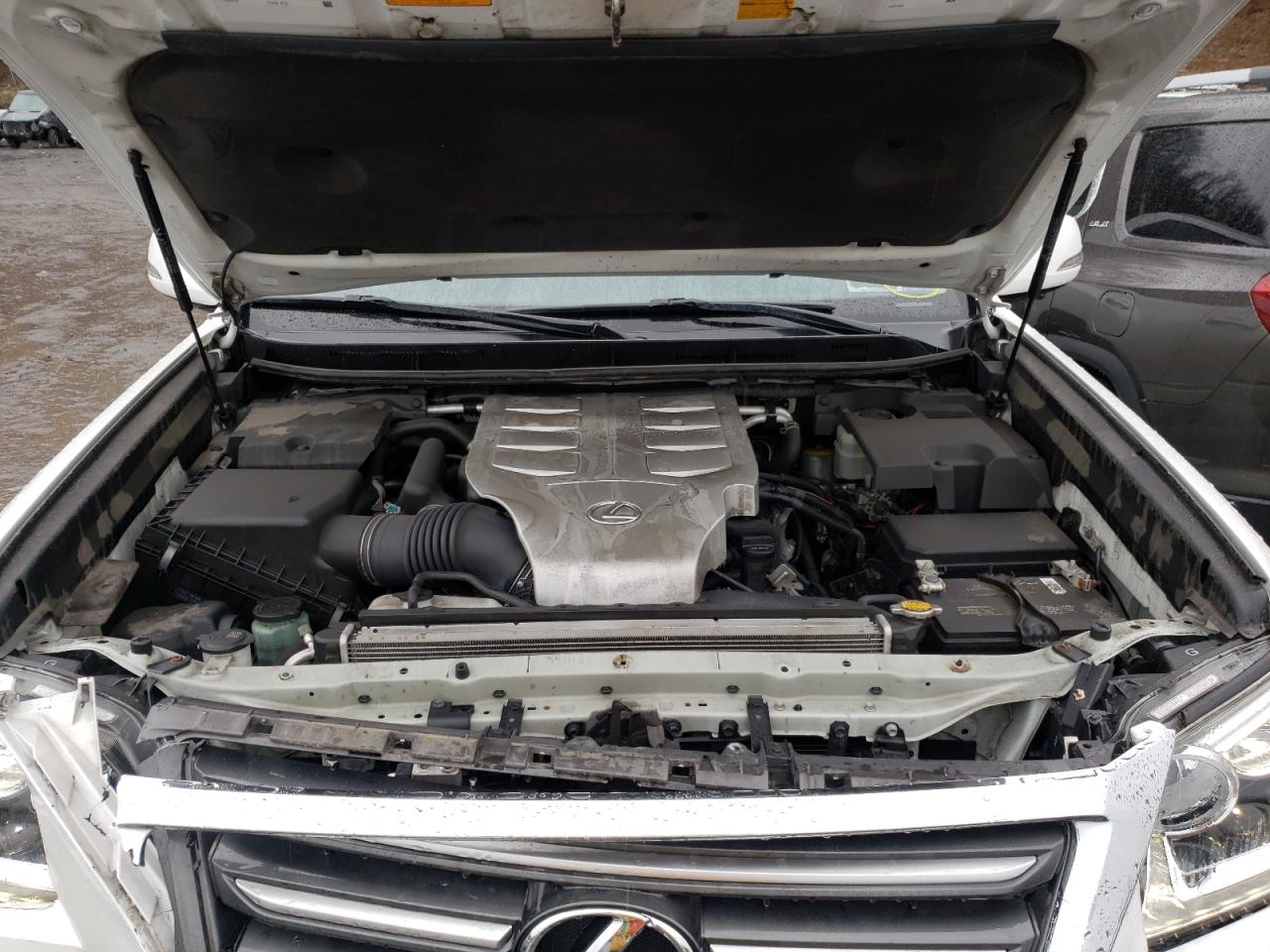 Photo 7 from auction – 2015 LEXUS GX 460 with VIN JTJBM7FX9F5117496