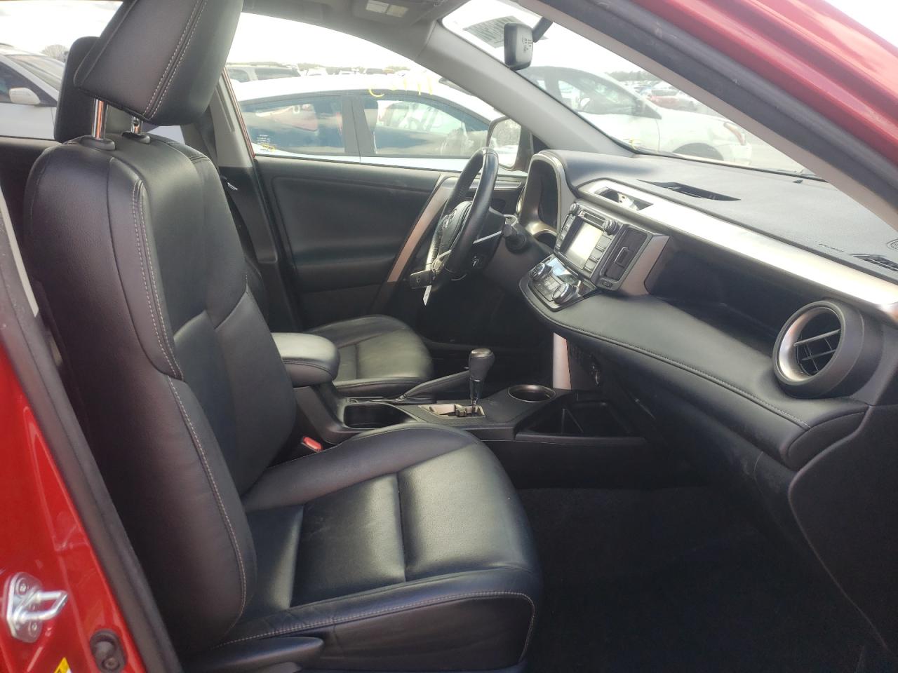 Photo 5 from auction – 2014 TOYOTA RAV4 LIMIT with VIN JTMYFREV1EJ017627