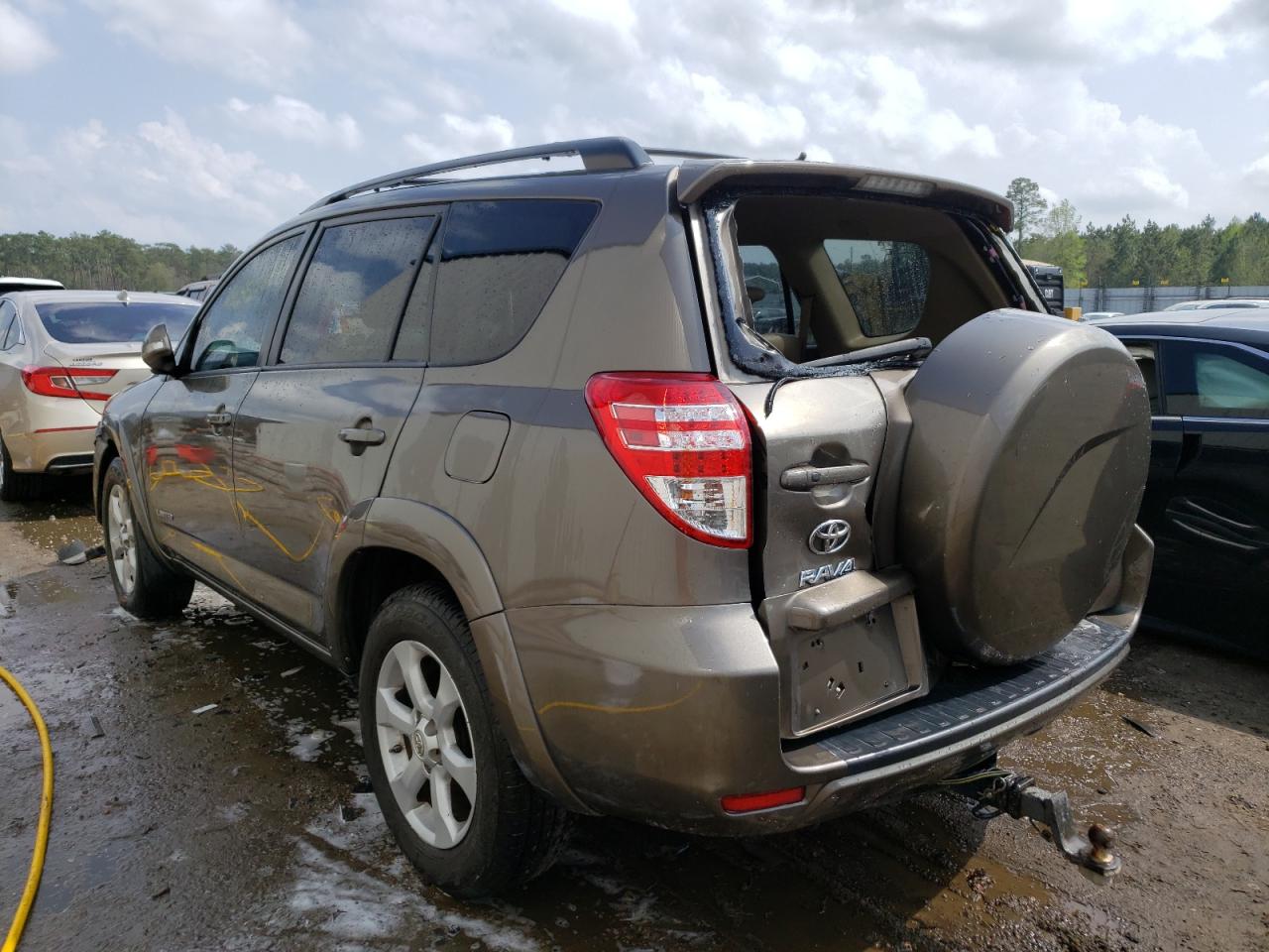 Photo 3 from auction – 2011 TOYOTA RAV4 LIMIT with VIN 2T3DK4DV0BW041705