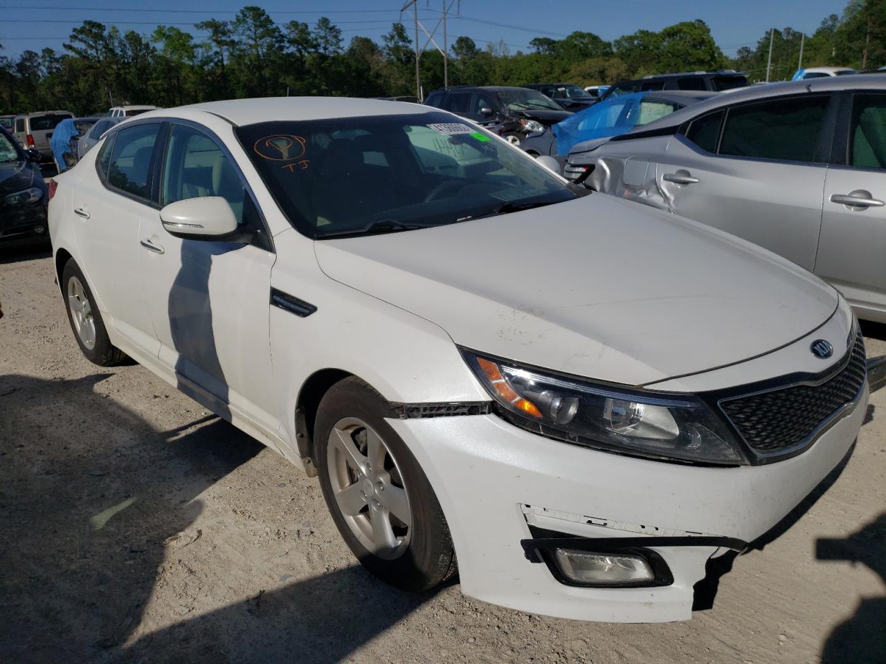 KIA OPTIMA LX 2015 with VIN KNAGM4A74F5535444 - Photo from auction
