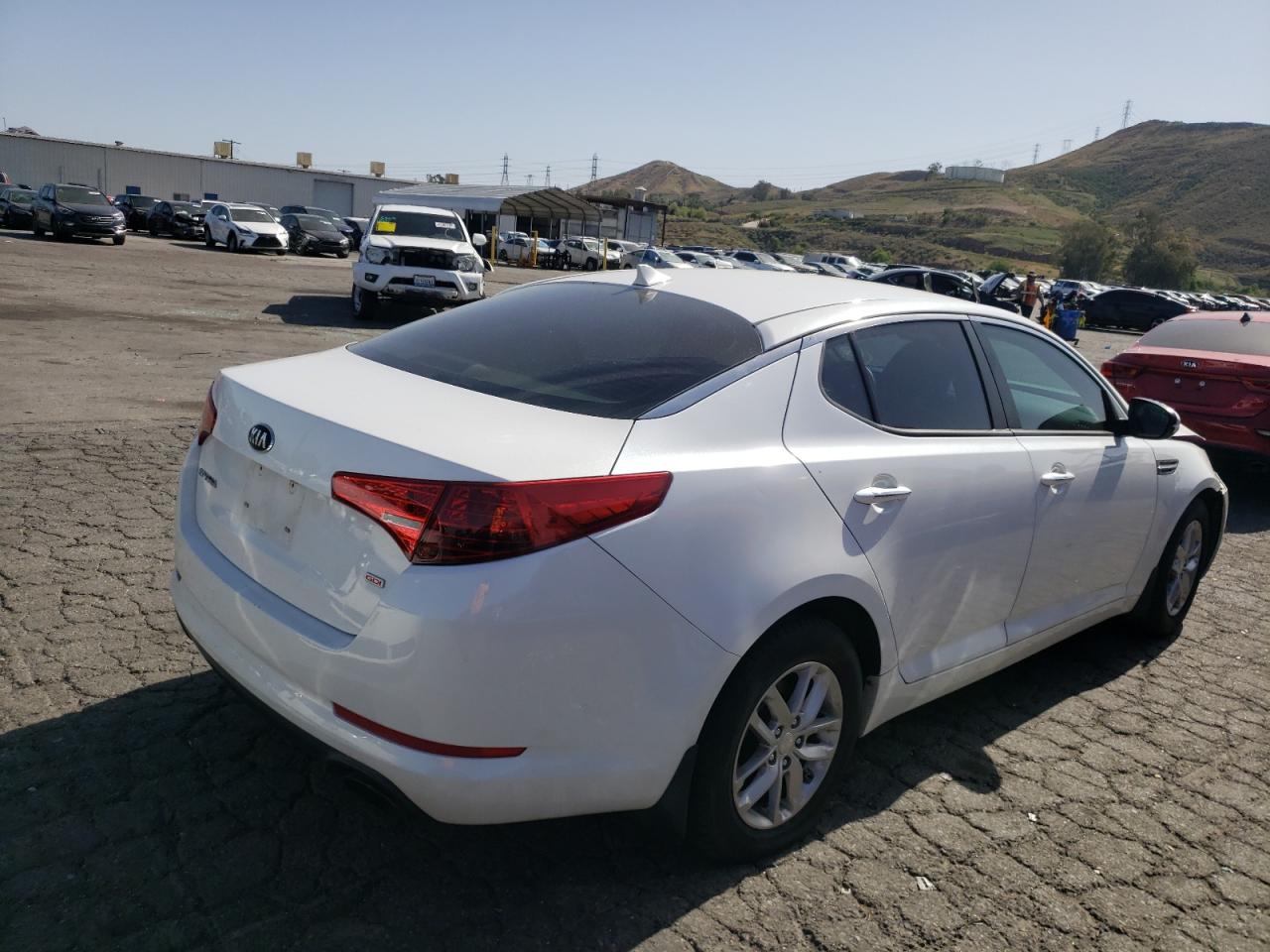 Photo 4 from auction – 2013 KIA OPTIMA LX with VIN 5XXGM4A7XDG255796