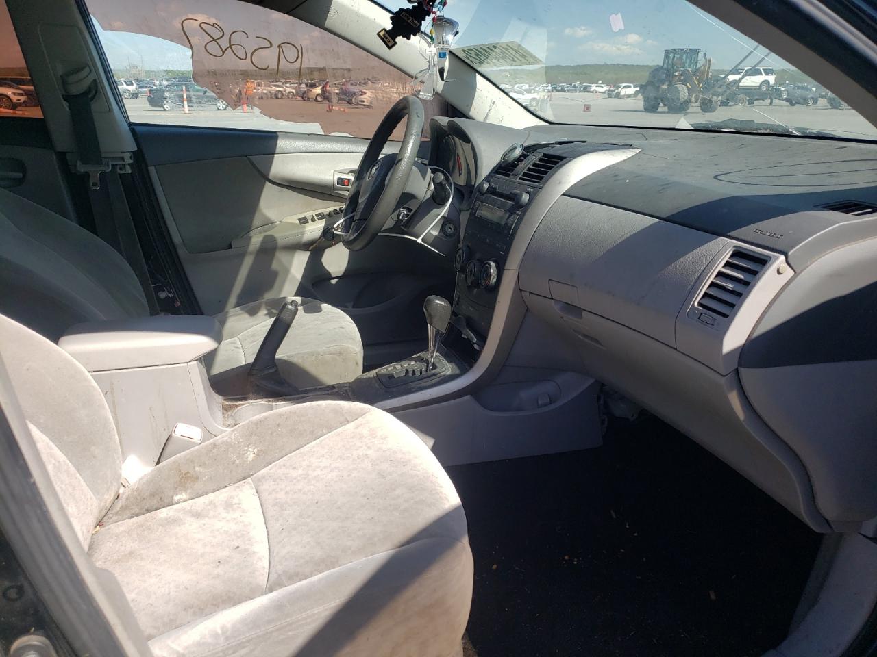 Photo 5 from auction – 2009 TOYOTA COROLLA BA with VIN JTDBL40E899061317