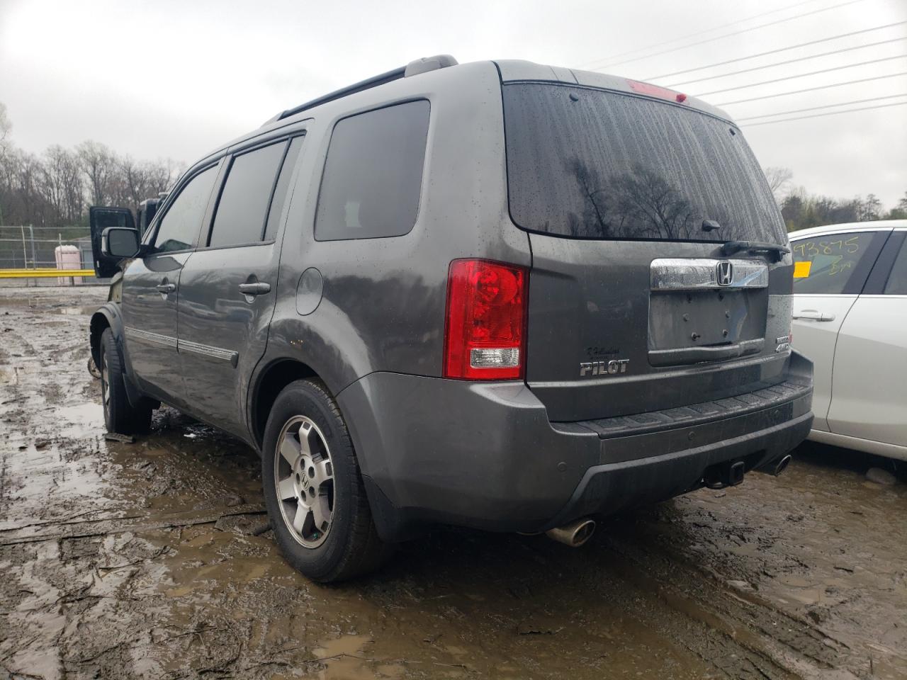 Photo 3 from auction – 2009 HONDA PILOT TOUR with VIN 5FNYF48959B017337