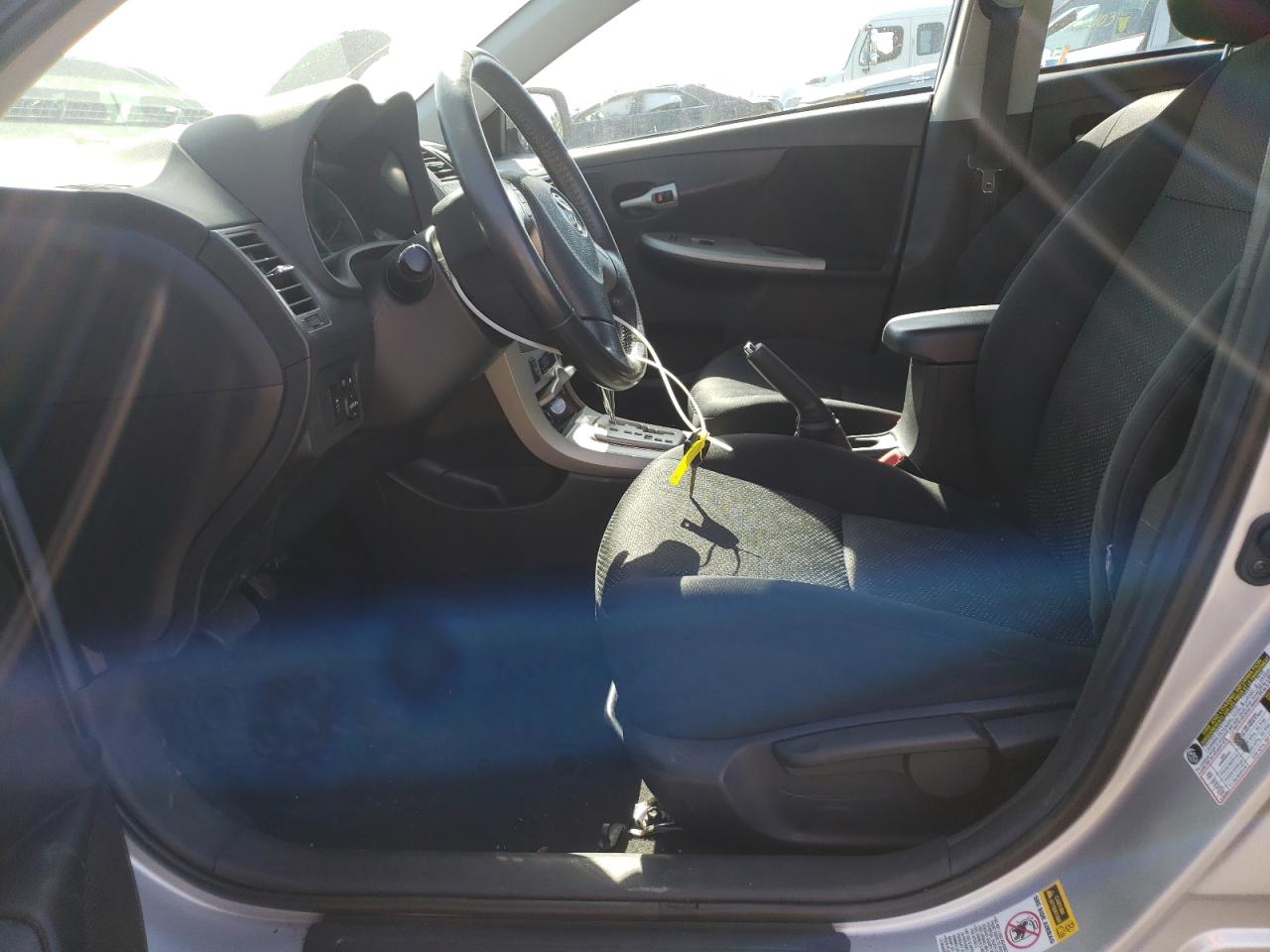 Photo 5 from auction – 2010 TOYOTA COROLLA BA with VIN 2T1BU4EE7AC454391