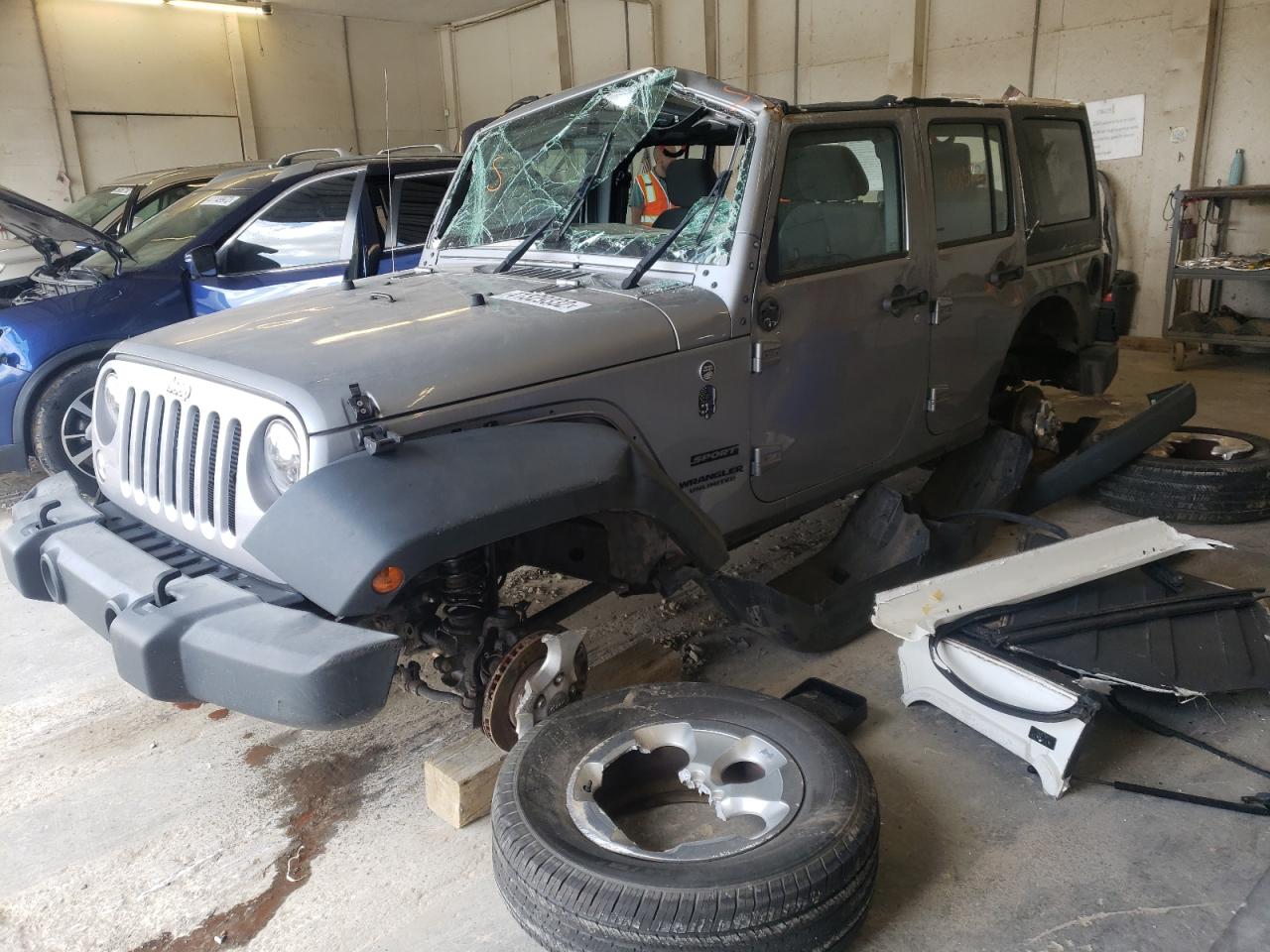 Photo 2 from auction – 2016 JEEP WRANGLER U with VIN 1C4BJWDG2GL179540