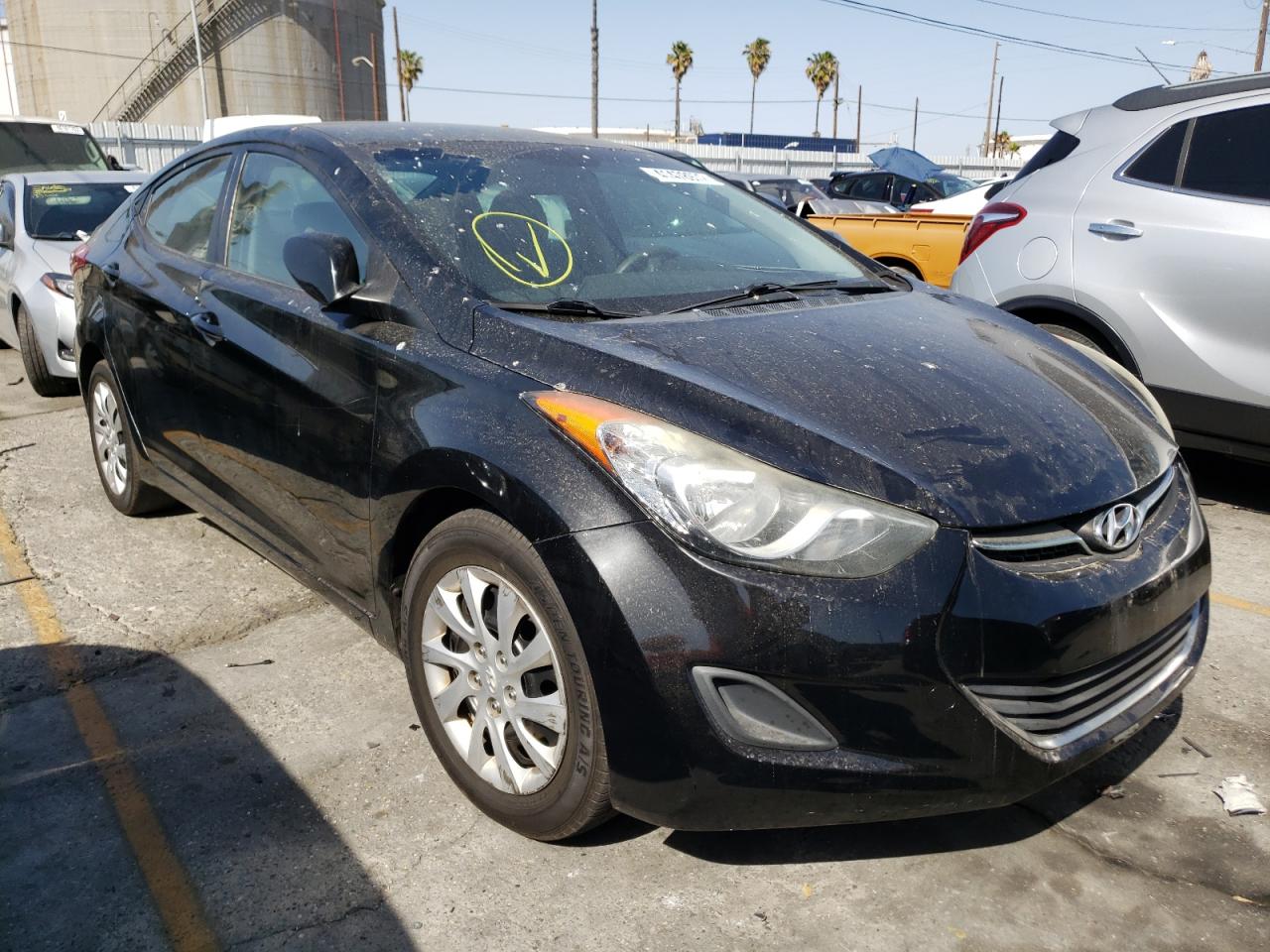 HYUNDAI ELANTRA GL 2011 with VIN 5NPDH4AE4BH043192 - Photo from auction