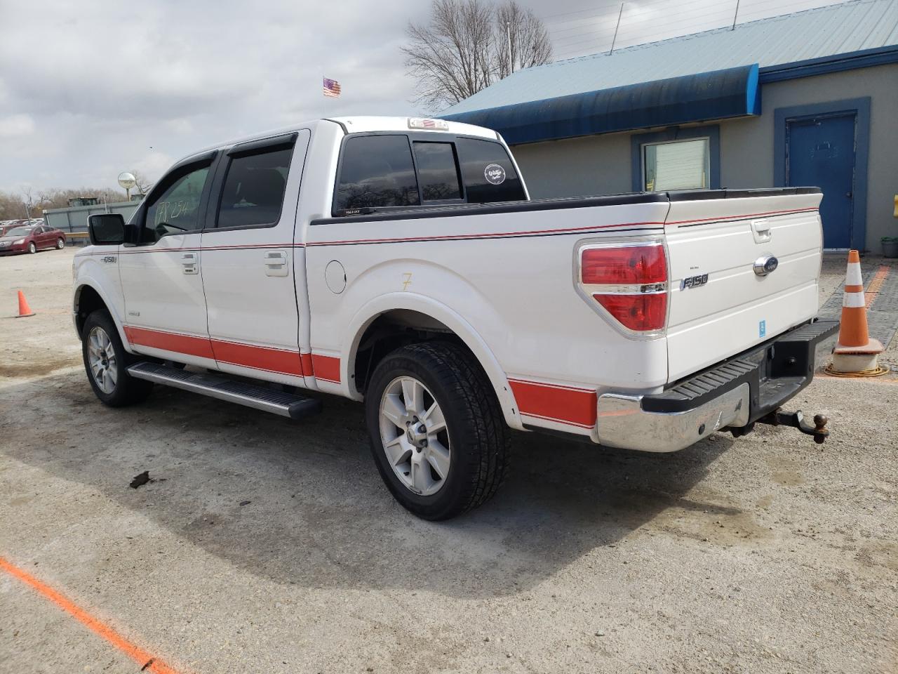 Photo 3 from auction – 2011 FORD F150 SUPER with VIN 1FTFW1CT8BFB97715