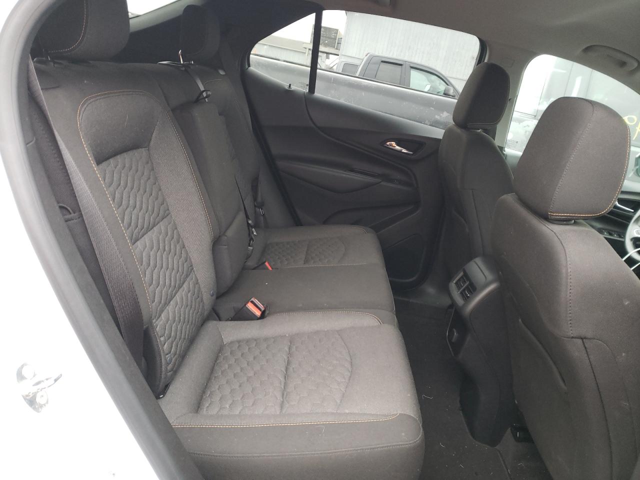 Photo 6 from auction – 2018 CHEVROLET EQUINOX LT with VIN 2GNAXSEV0J6246370