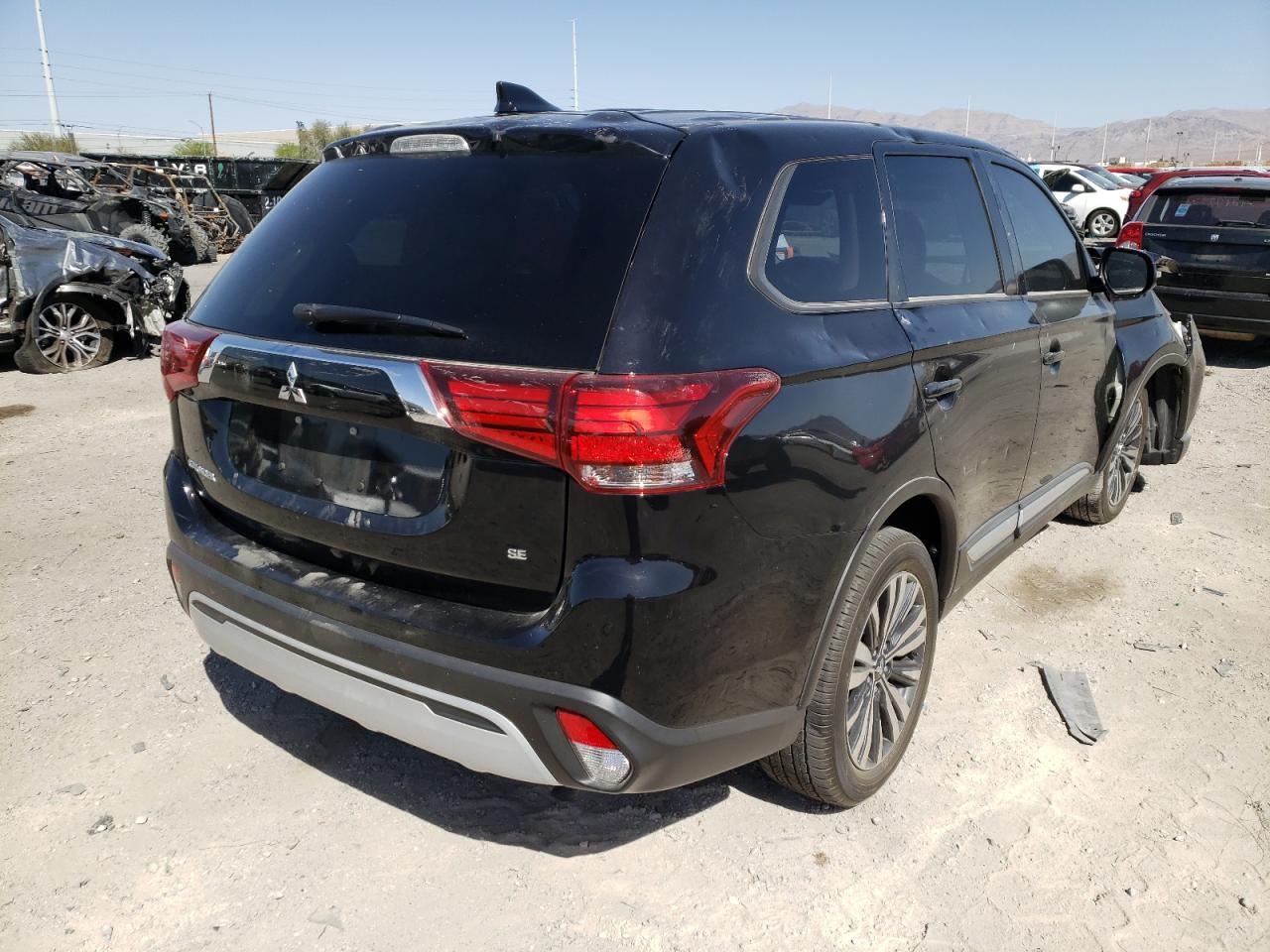 Photo 4 from auction – 2020 MITSUBISHI OUTLANDER with VIN JA4AD3A32LZ045034