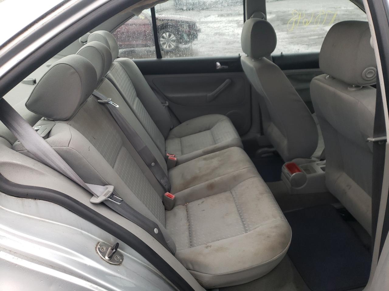 Photo 6 from auction – 2003 VOLKSWAGEN JETTA with VIN 3VWRK69M13M016295