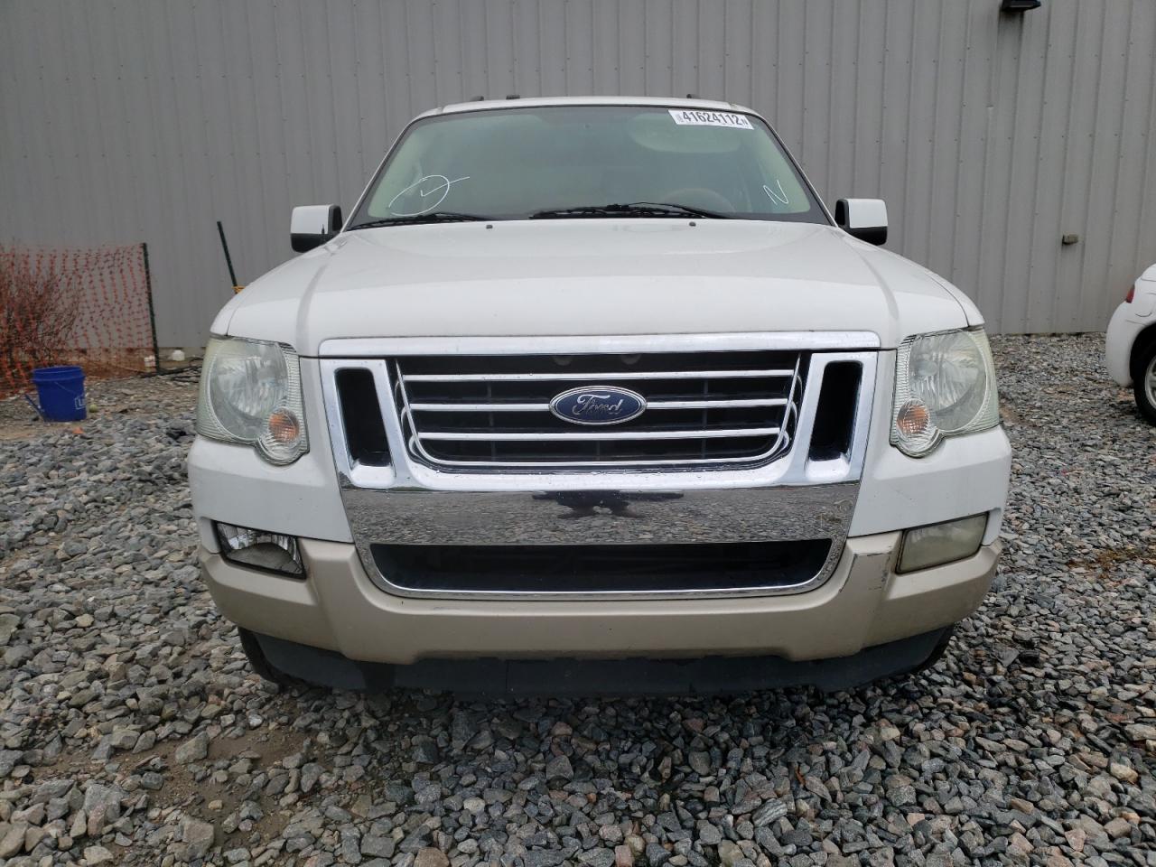 Photo 9 from auction – 2007 FORD EXPLORER E with VIN 1FMEU64E37UB23003