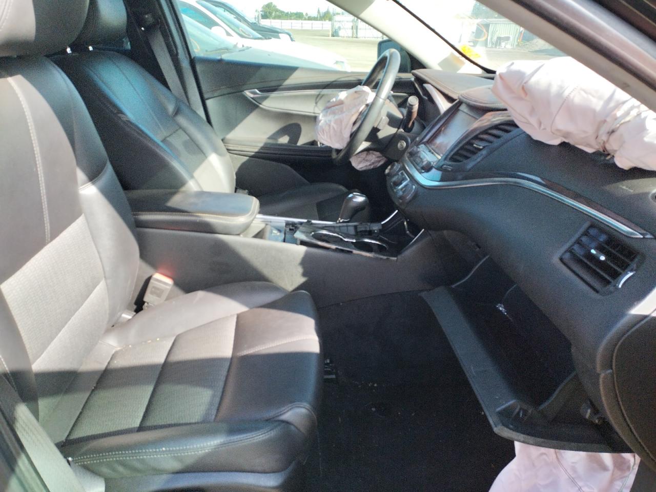 Photo 5 from auction – 2016 CHEVROLET IMPALA LT with VIN 2G1115S36G9105799