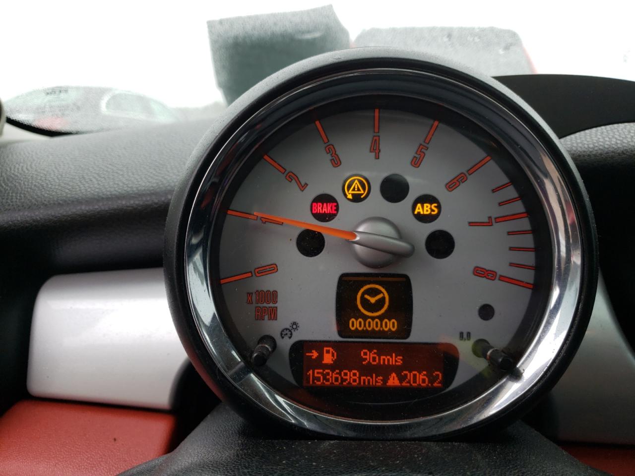 Photo 8 from auction – 2008 MINI COOPER S with VIN WMWMF73528TT93345