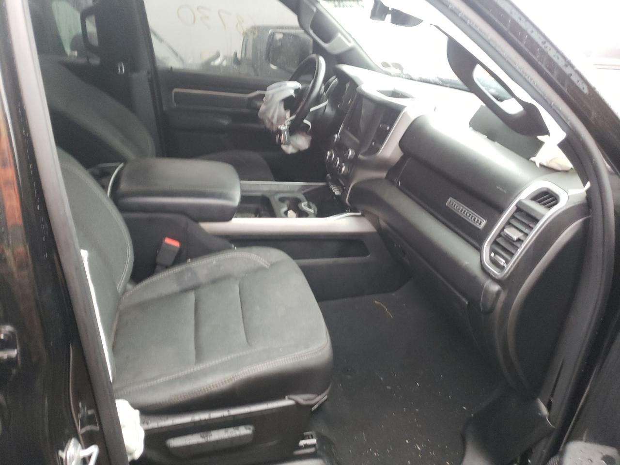 Photo 5 from auction – 2019 RAM 1500 BIG H with VIN 1C6SRFFT4KN776826