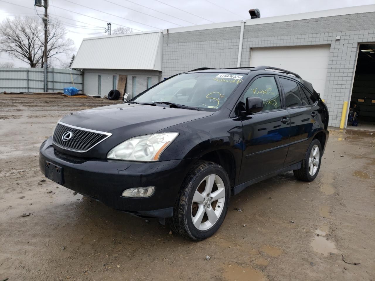 Photo 2 from auction – 2004 LEXUS RX 330 with VIN JTJHA31UX40054427