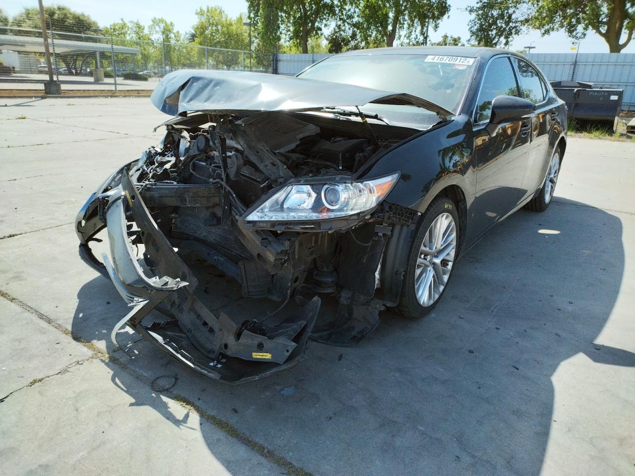 Photo 2 from auction – 2014 LEXUS ES 350 with VIN JTHBK1GG2E2109162