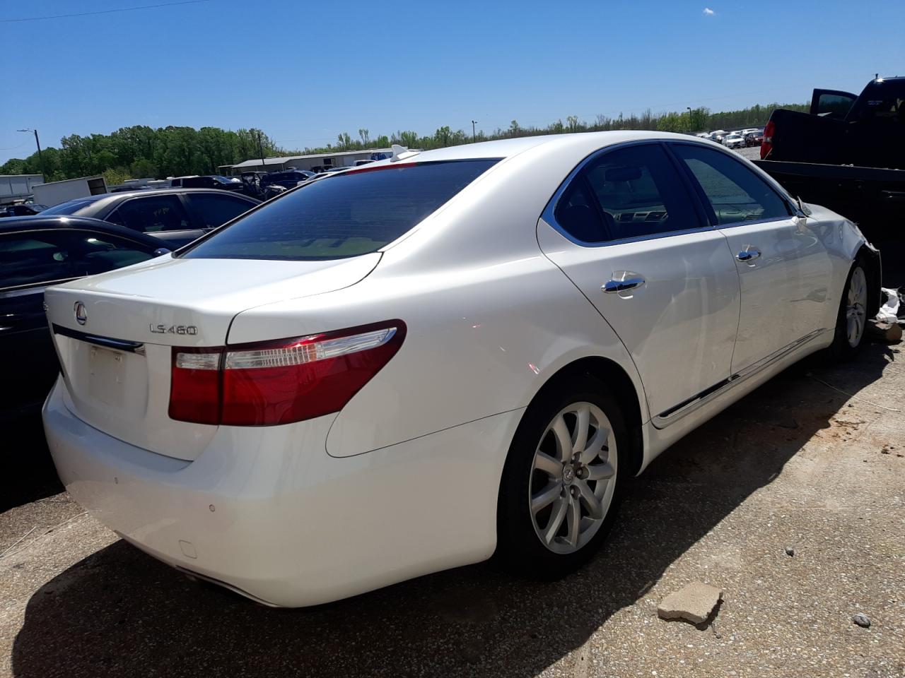 Photo 4 from auction – 2008 LEXUS LS 460 with VIN JTHBL46F785063466