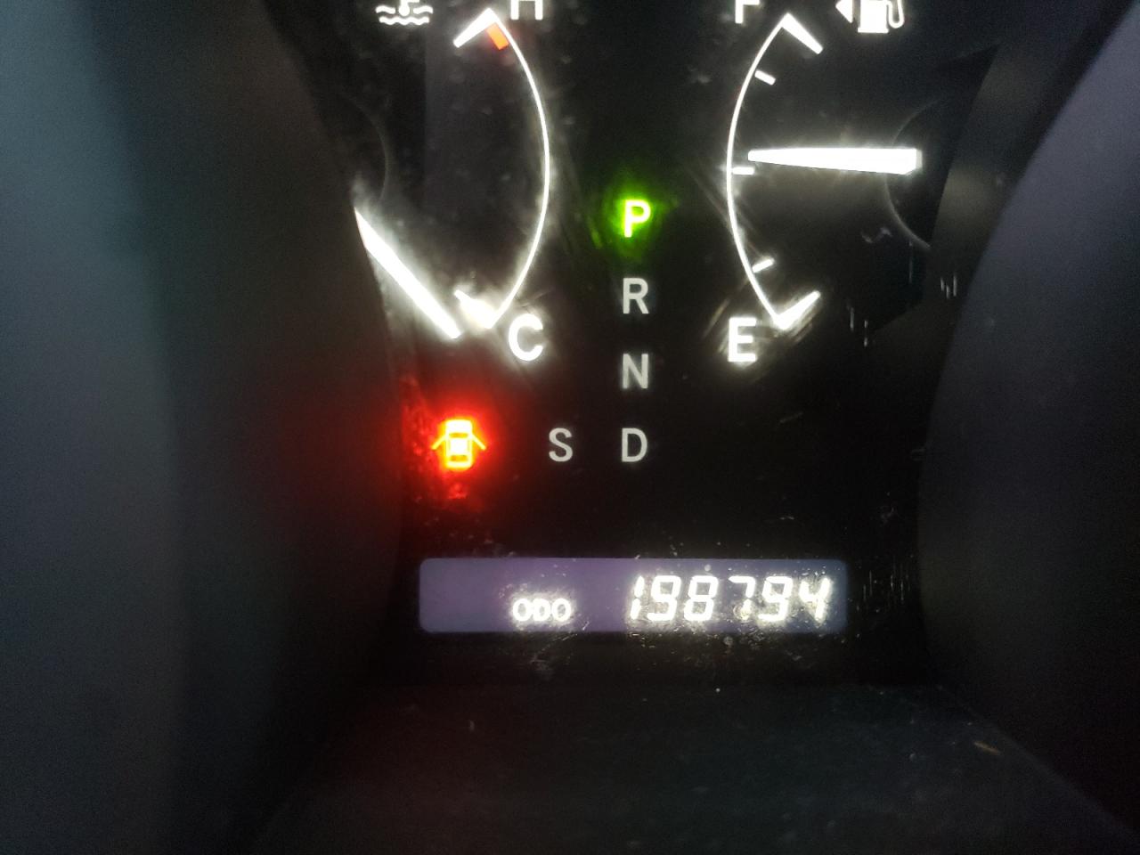 Photo 8 from auction – 2010 TOYOTA HIGHLANDER with VIN 5TDBK3EH0AS002350