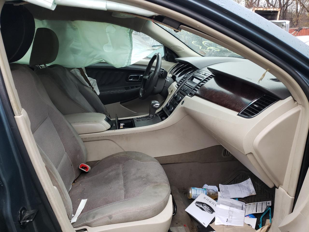 صورة رقم 5 من المزاد - 2010 FORD TAURUS SEL مع VIN 1FAHP2EW3AG127105