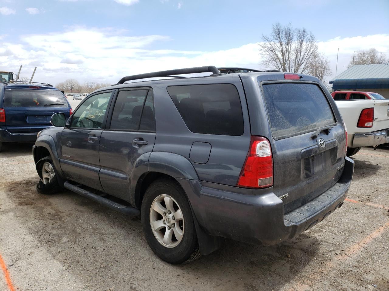 Photo 3 from auction – 2006 TOYOTA 4RUNNER SR with VIN JTEZU14R968048628