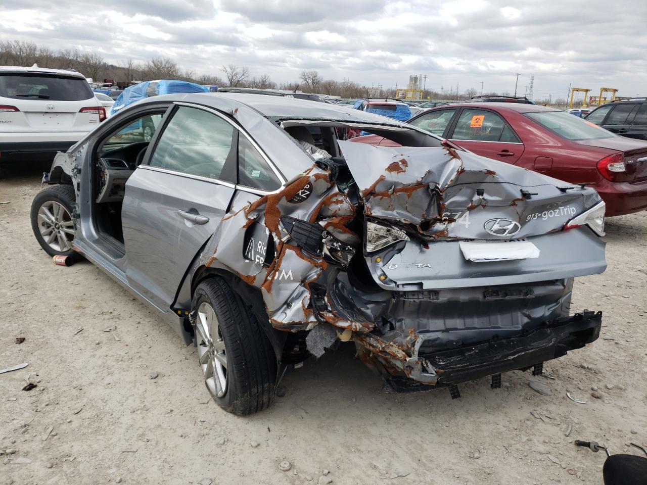 Photo 3 from auction – 2017 HYUNDAI SONATA SE with VIN 5NPE24AF8HH548322