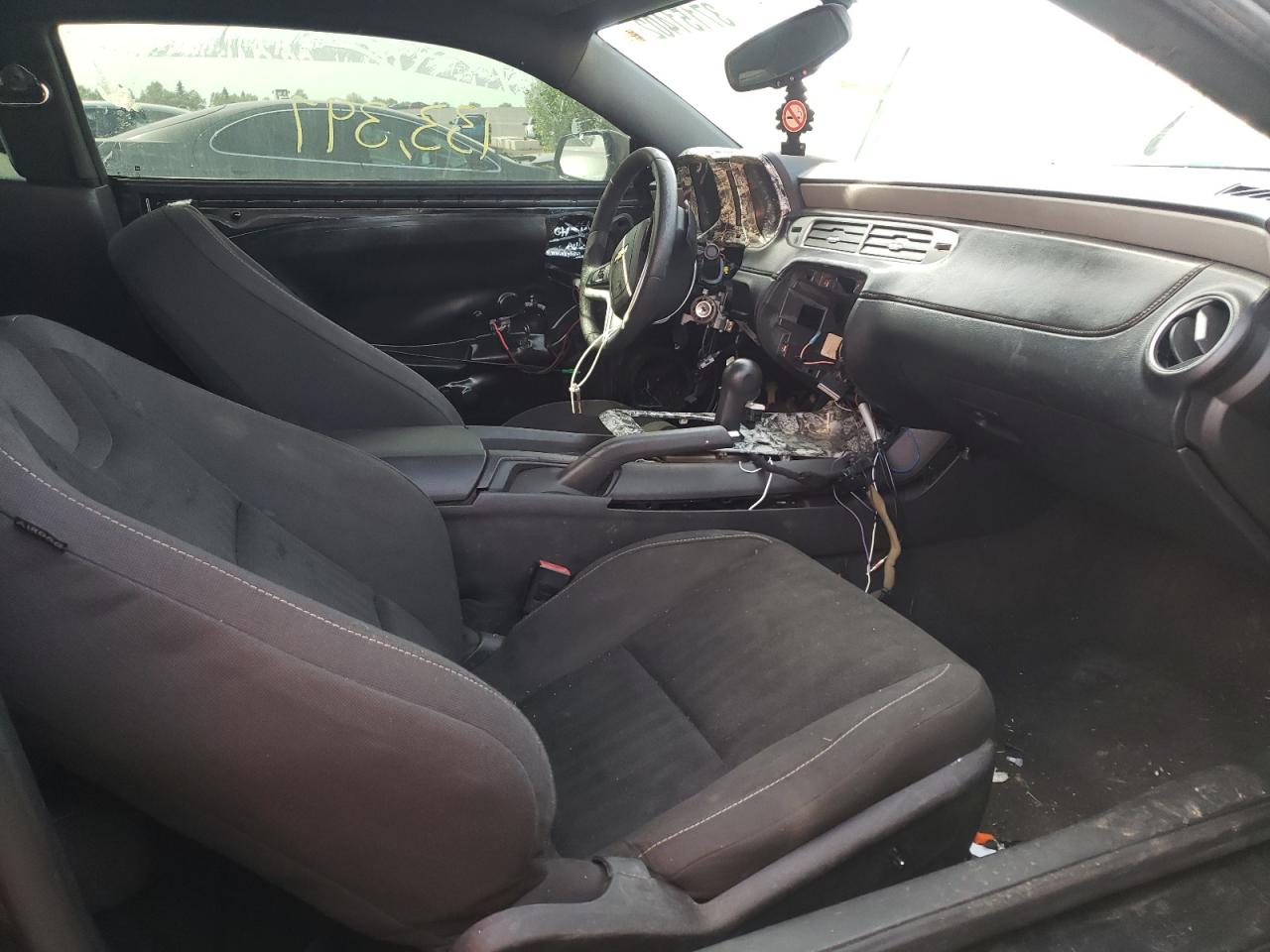 Photo 5 from auction – 2012 CHEVROLET CAMARO LS with VIN 2G1FA1E38C9187541
