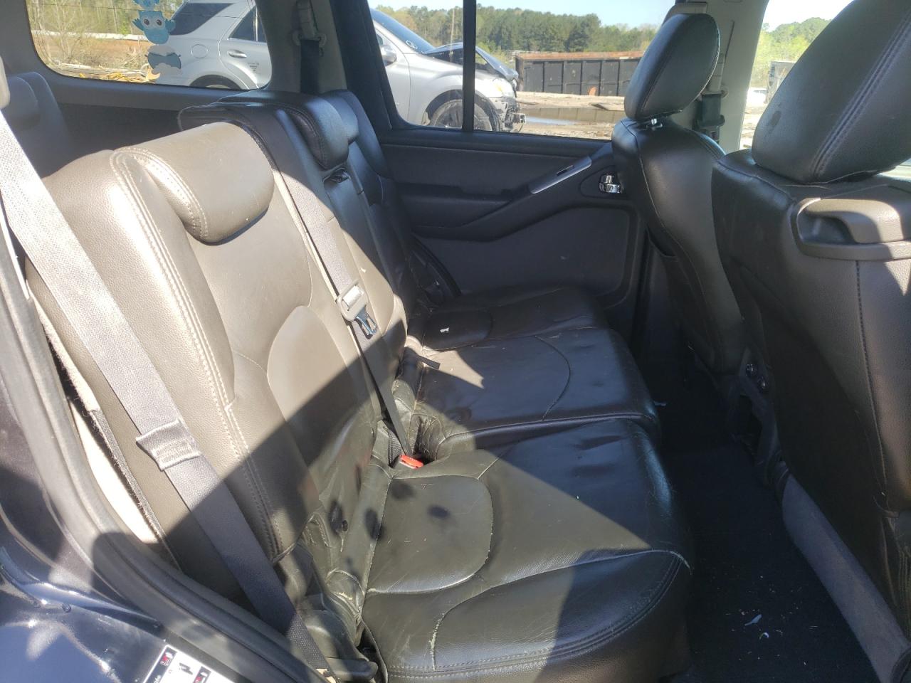 Photo 6 from auction – 2011 NISSAN PATHFINDER with VIN 5N1AR1NN5BC617086