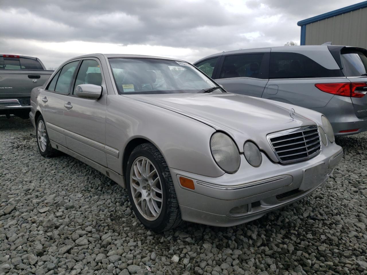 MERCEDES-BENZ E 320 2002 с VIN WDBJF65J22B466266 - Фото с аукциона
