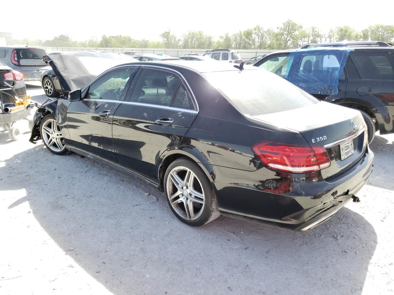 Photo 3 from auction – 2014 MERCEDES-BENZ E 350 with VIN WDDHF5KBXEA900702