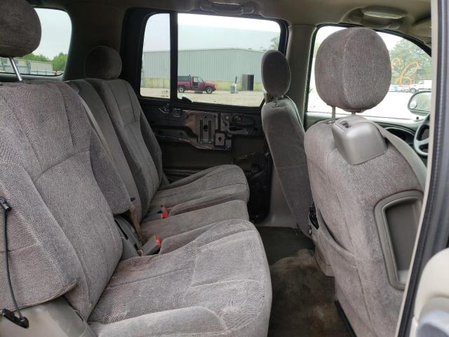 Photo 6 from auction – 2004 CHEVROLET TRAILBLAZE with VIN 1GNES16S946209973