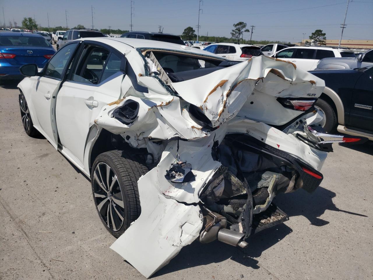 Photo 3 from auction – 2021 NISSAN ALTIMA SR with VIN 1N4BL4CV0MN413288